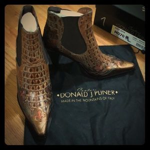 Couture Donald J Pliner M070 VISIT-3976